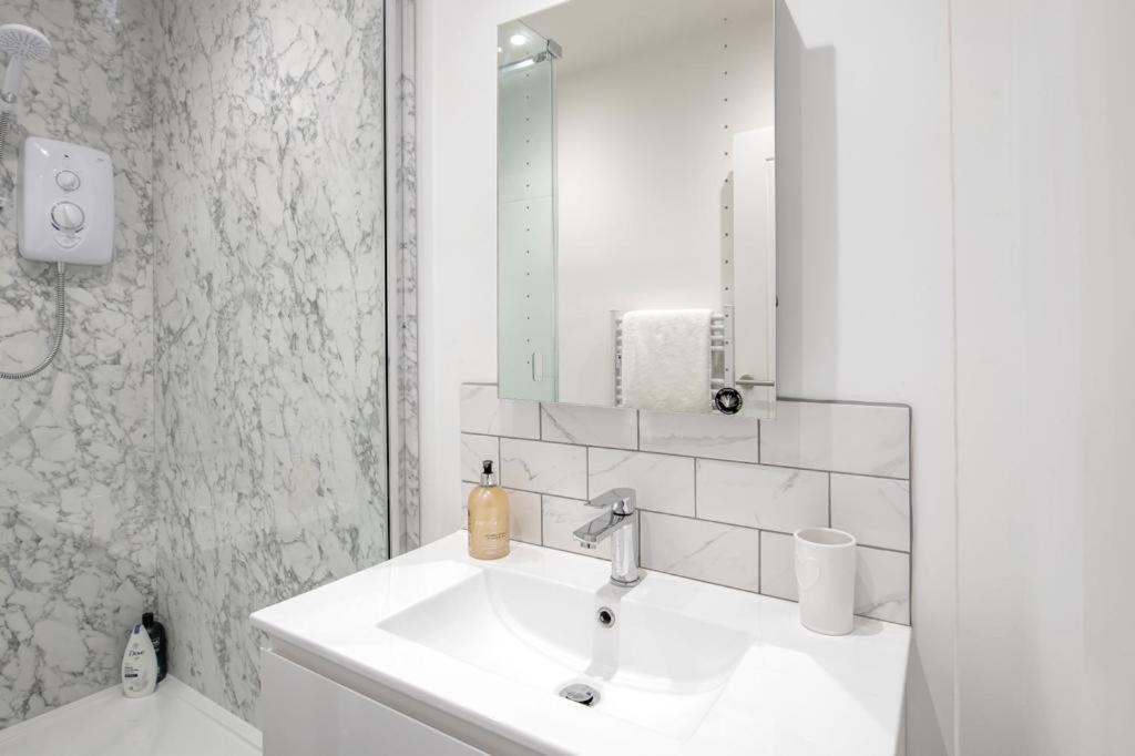 Flat In Bath City Centre المظهر الخارجي الصورة